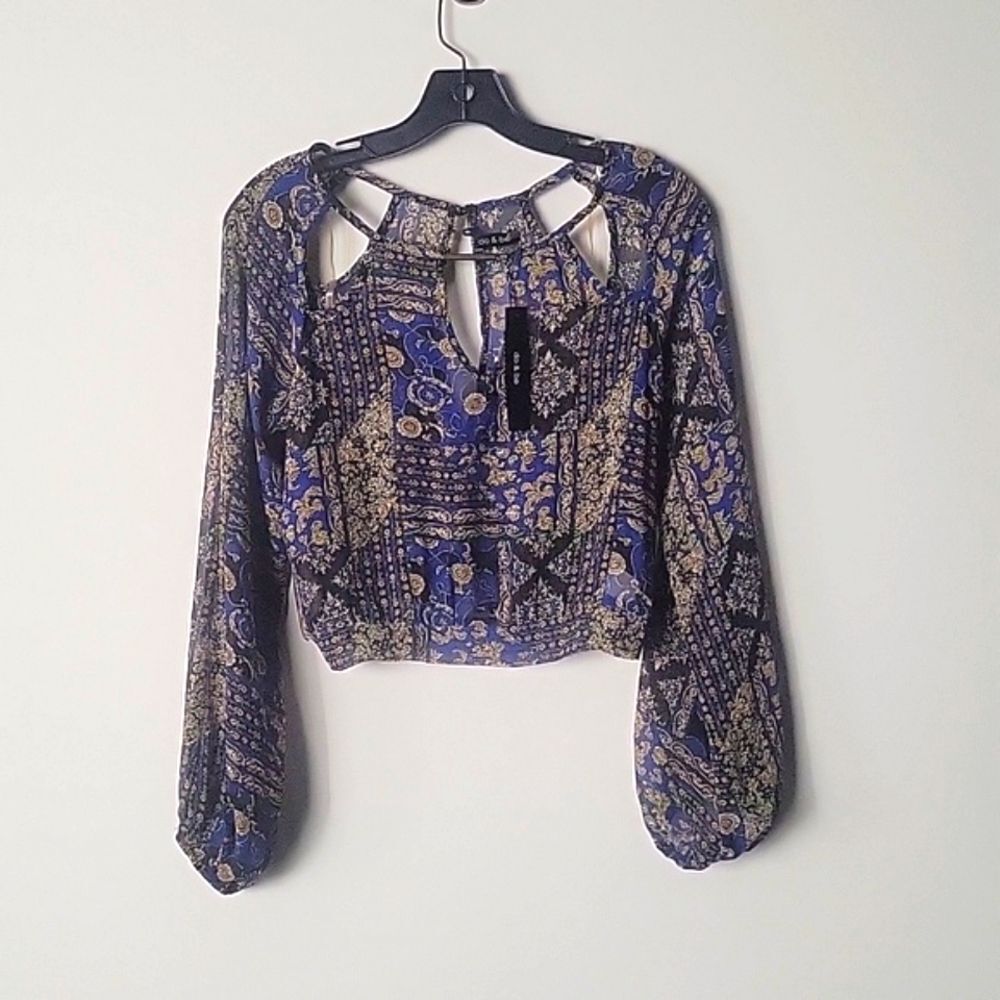NWT S Cut Out Top Off Shoulder Crop Paisley Gypsy Boho Sexy Coquette Peasant NEW
